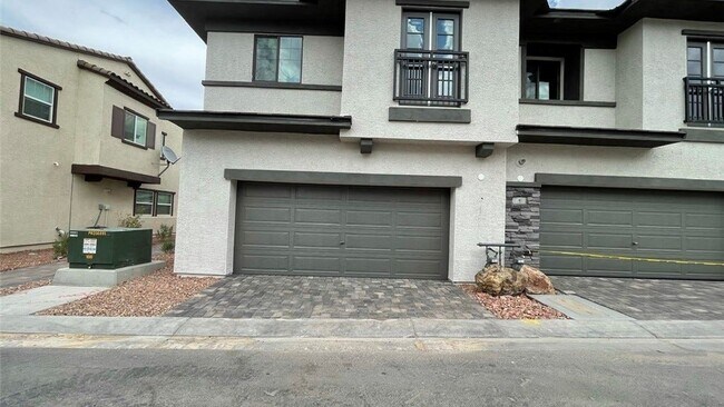 Building Photo - 767 Omaggio Pl