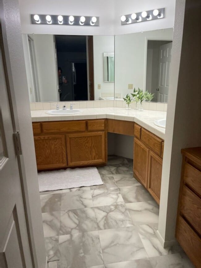 Building Photo - JUST REDUCED!!!! Jess Ranch 55+ Gated Comm...