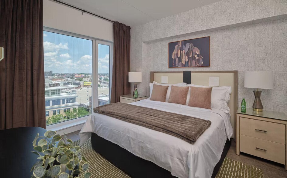 Building Photo - 200 Spring Garden St