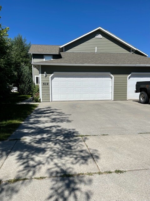 Building Photo - 519 N 19th Ave