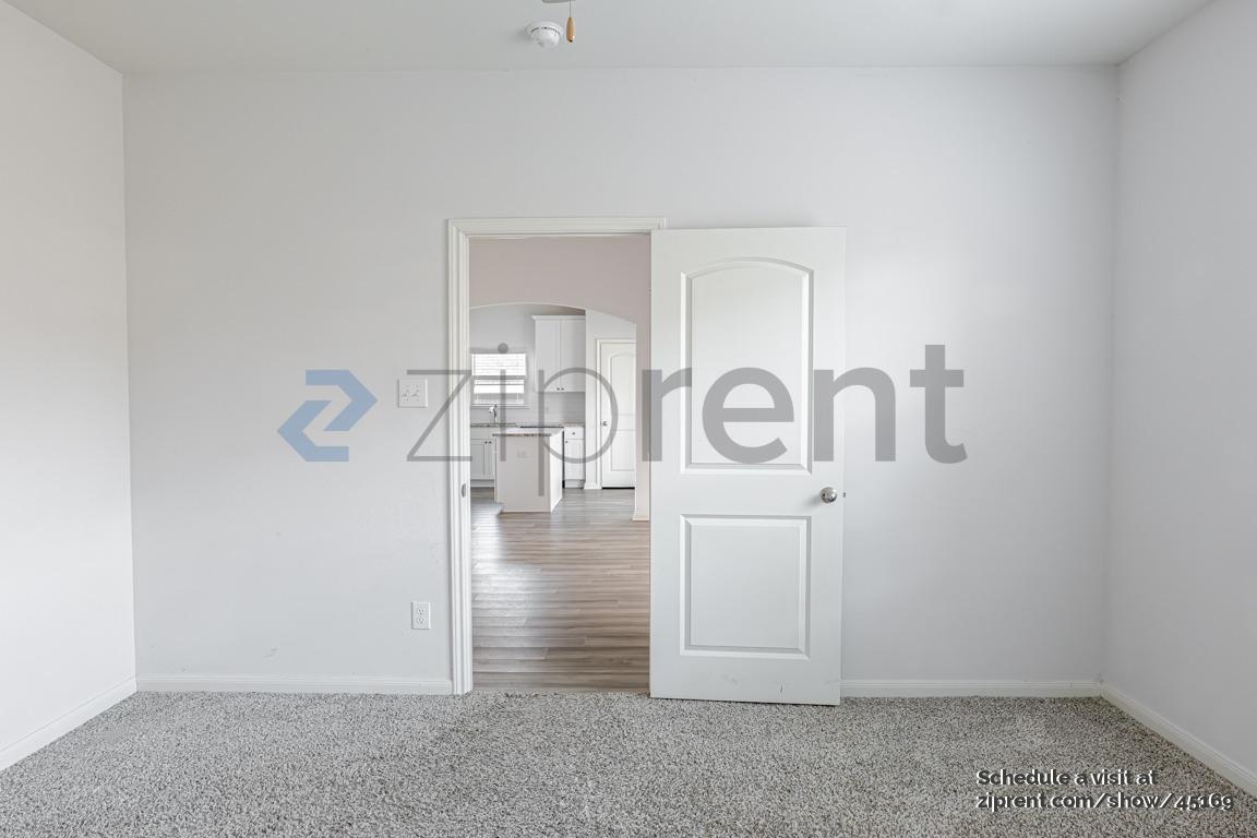 Building Photo - 337 Bearman Dr