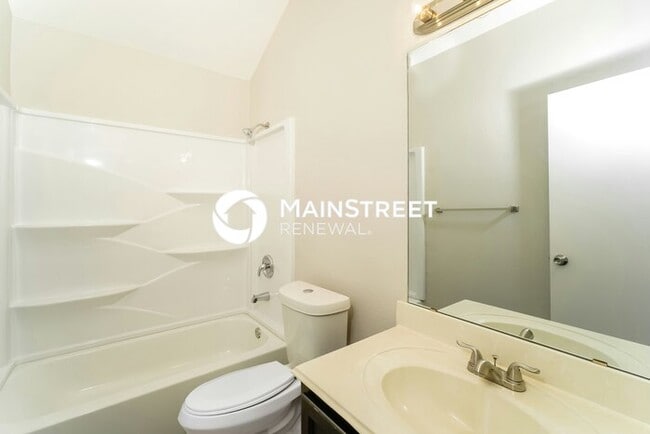Building Photo - 4 Bedroom Pet-Friendly Home in Grand Prair...