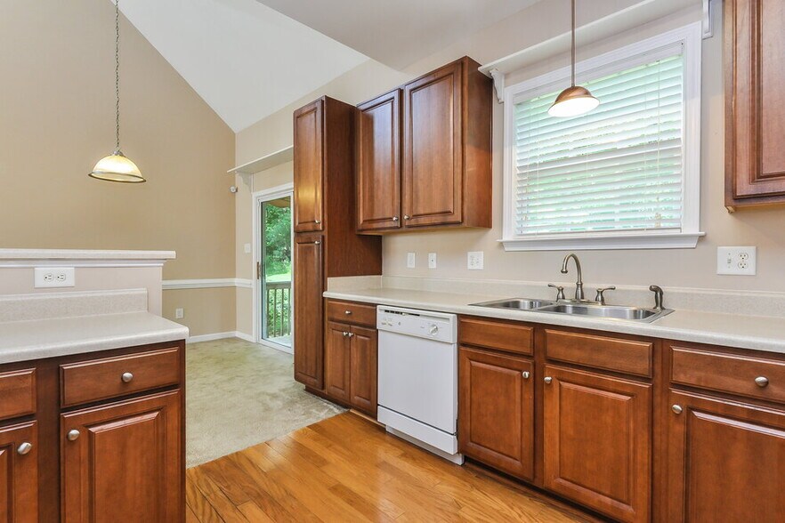 Building Photo - 3612 Willowtree Ln