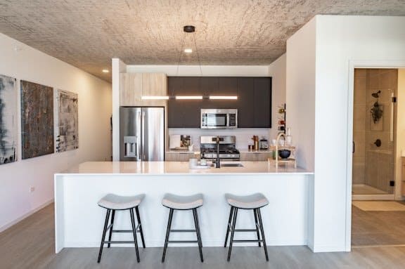 Building Photo - 164 N Morgan St