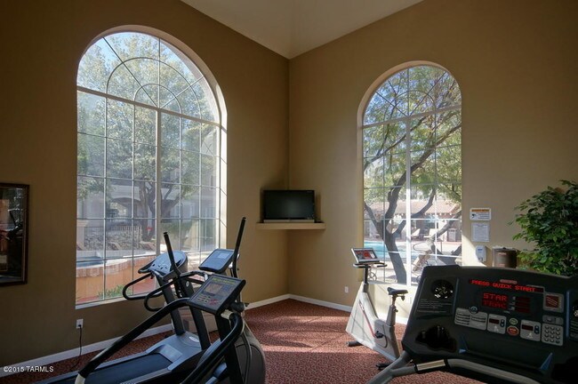 Building Photo - 1500 E Pusch Wilderness Dr