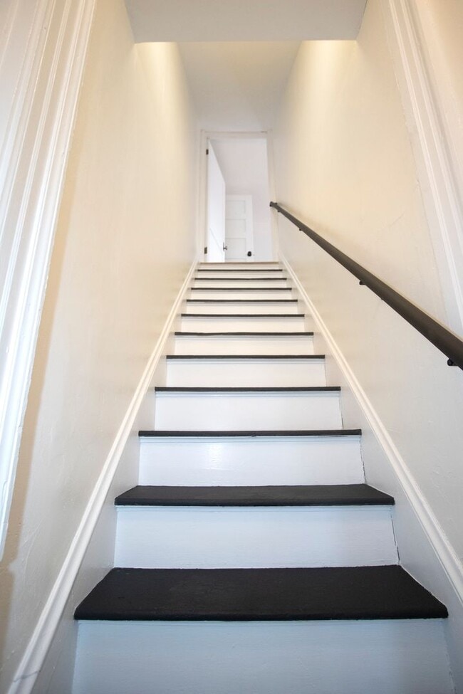 Building Photo - 85 Belknap St