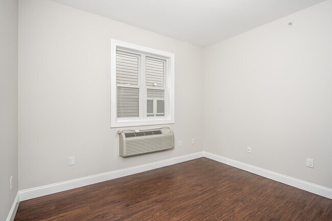 Building Photo - 6111 Fillmore Pl