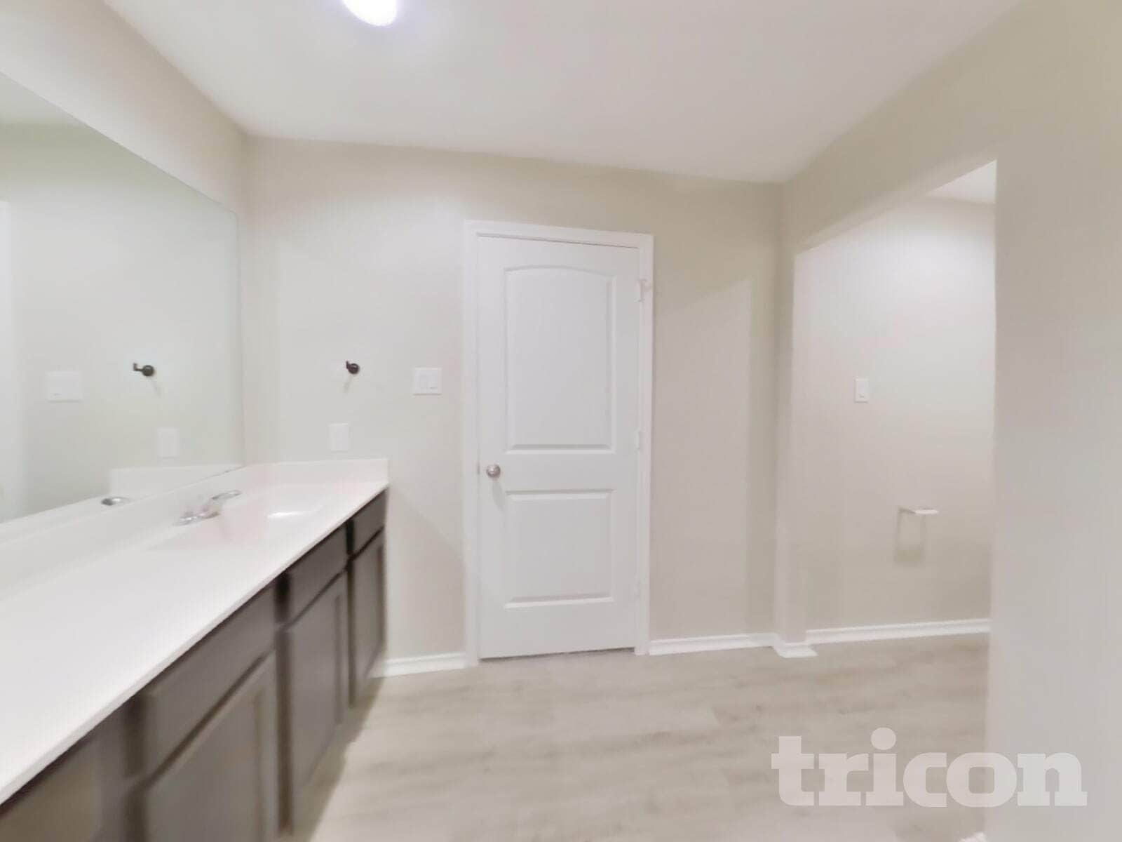 Building Photo - 414 Lance Trail