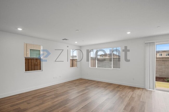 Building Photo - 3375 Tibidabo St