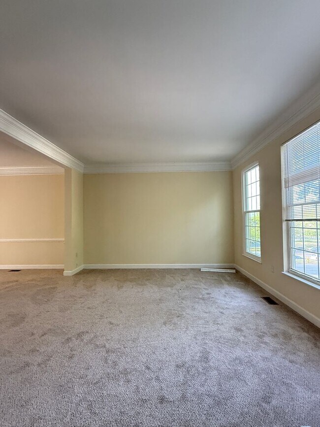 Building Photo - 17301 Pacific Rim Terrace