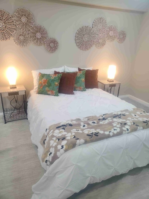 Building Photo - 1706 Taylor Ave