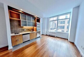 Building Photo - 2 bedroom in New York NY 10036