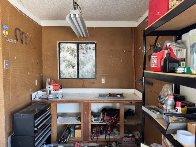 Building Photo - 1699 Rio Vista Dr