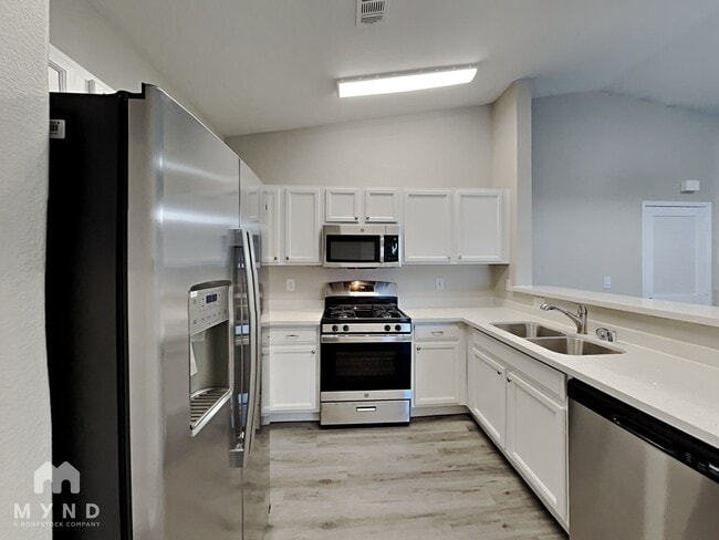 Building Photo - 1633 Lefty Garcia Way