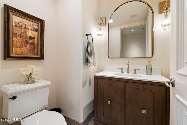 Building Photo - 7181 E Camelback Rd