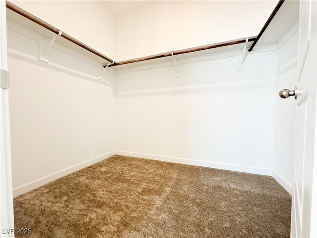 Building Photo - 4357 Azalea Hls St