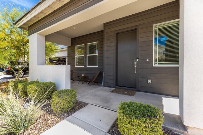 Building Photo - 4509 N 197th Ln