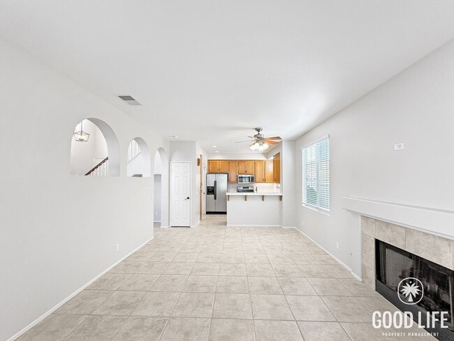 Building Photo - Foothill Ranch 3BR | Private Backyard, 2-Car Garage & Community Pool + Jacuzzi