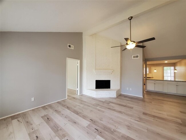 Building Photo - 19311 Lazy Valley Dr