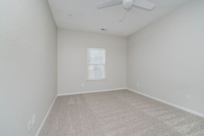 Building Photo - 15544 Dusty Trail