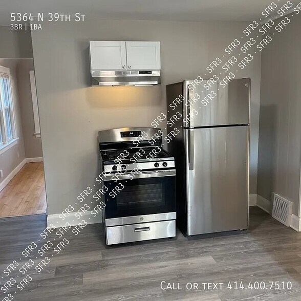 Building Photo - 5364 N 39th St