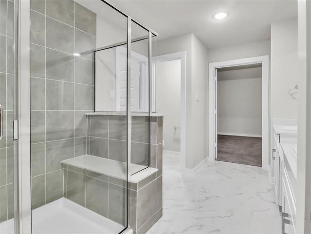 Building Photo - 2214 Spring Side Dr