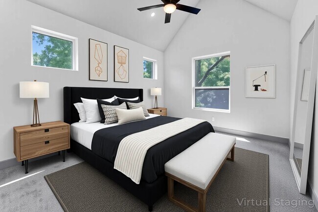 Building Photo - 90 Piping Rock Pl