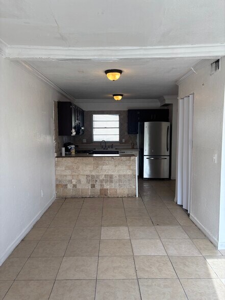 Building Photo - 5148 Tennis Court Cir