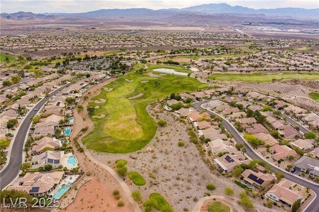 Building Photo - 1510 Fieldbrook St