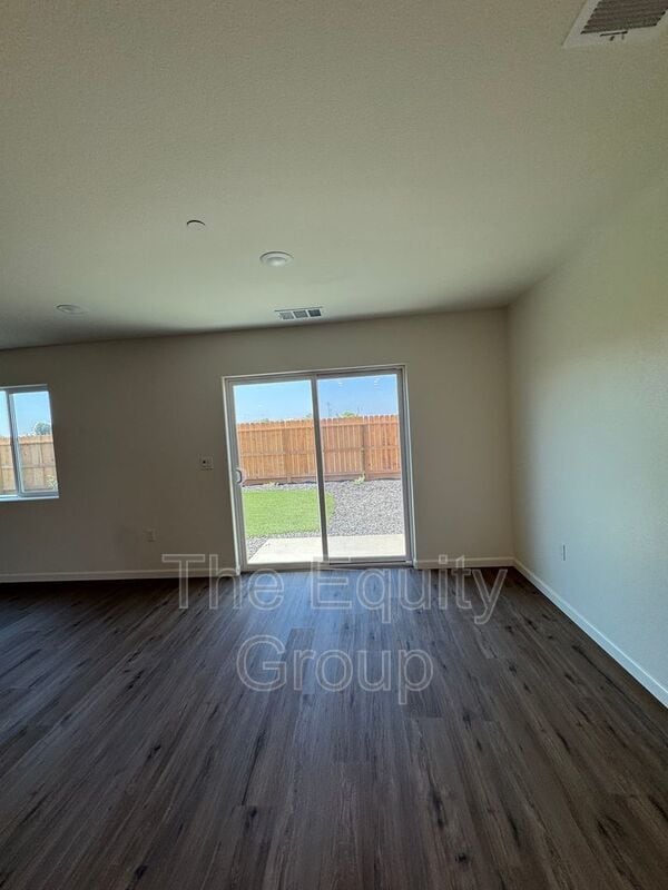 Building Photo - 31091 Rd 70