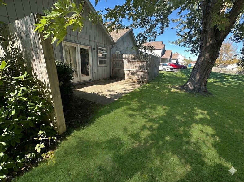 Building Photo - 1641 Olympus Dr