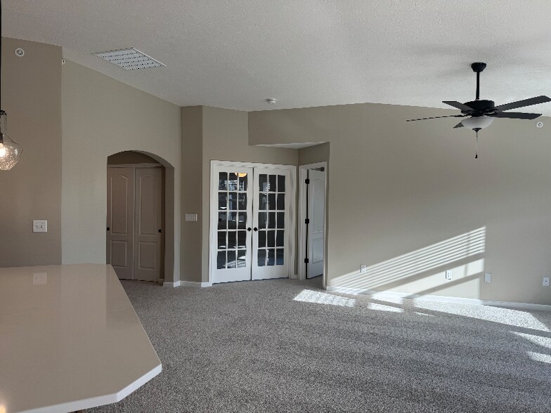 Building Photo - 510 Glenhaven Wy