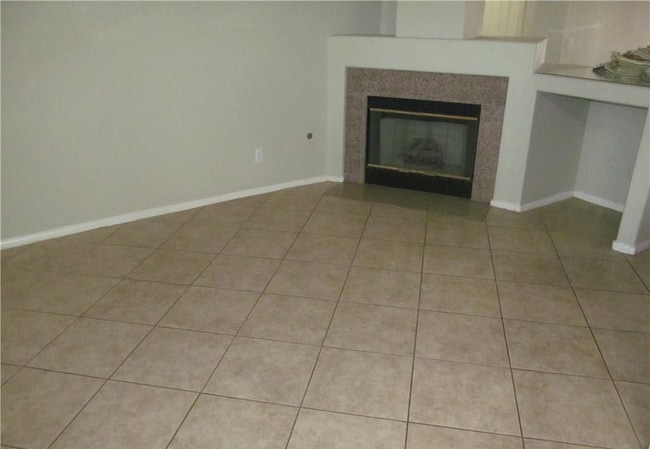 Building Photo - 3732 White Peppermint Dr
