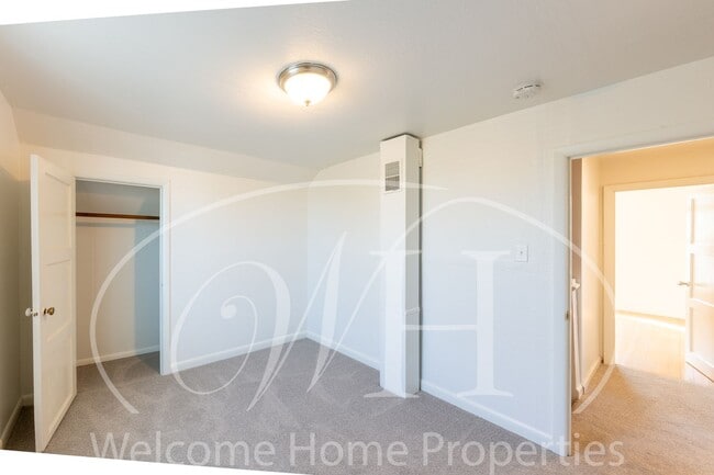Building Photo - 3 Bedroom Single-Family Home in East Walla...