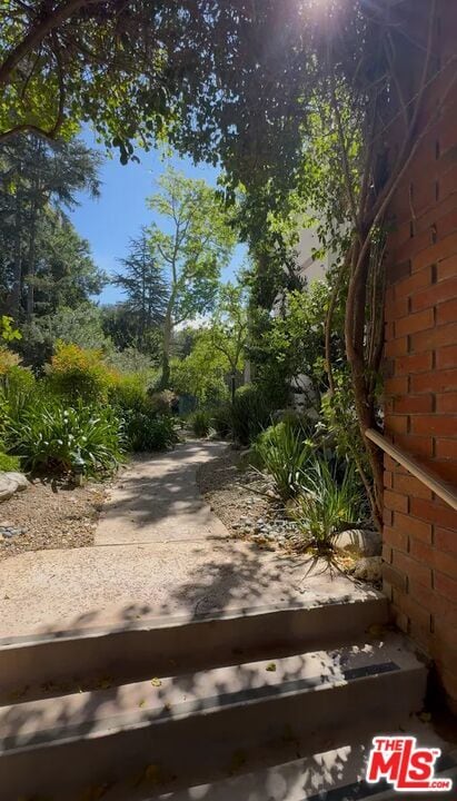 Building Photo - 3480 Barham Blvd