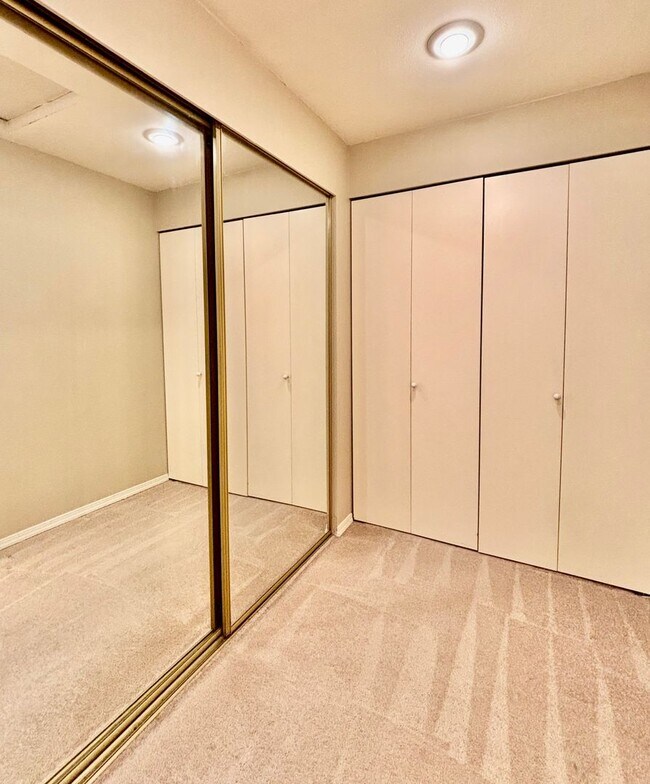 Building Photo - 3 Bed / 2.5 Bath Redmond single family hom...