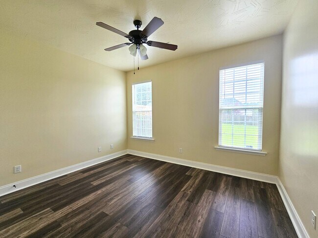 Building Photo - 3019 Kilknockie Dr