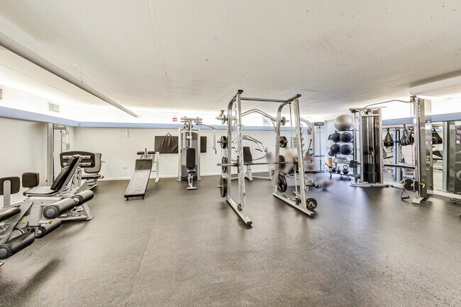 Building Photo - 2800 N Lake Shore Dr