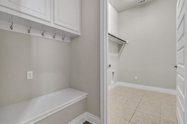 Building Photo - 421 Chinkapin Trail