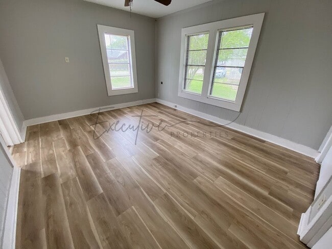 Building Photo - Newly renovated 3-Bedroom Home for Rent in...