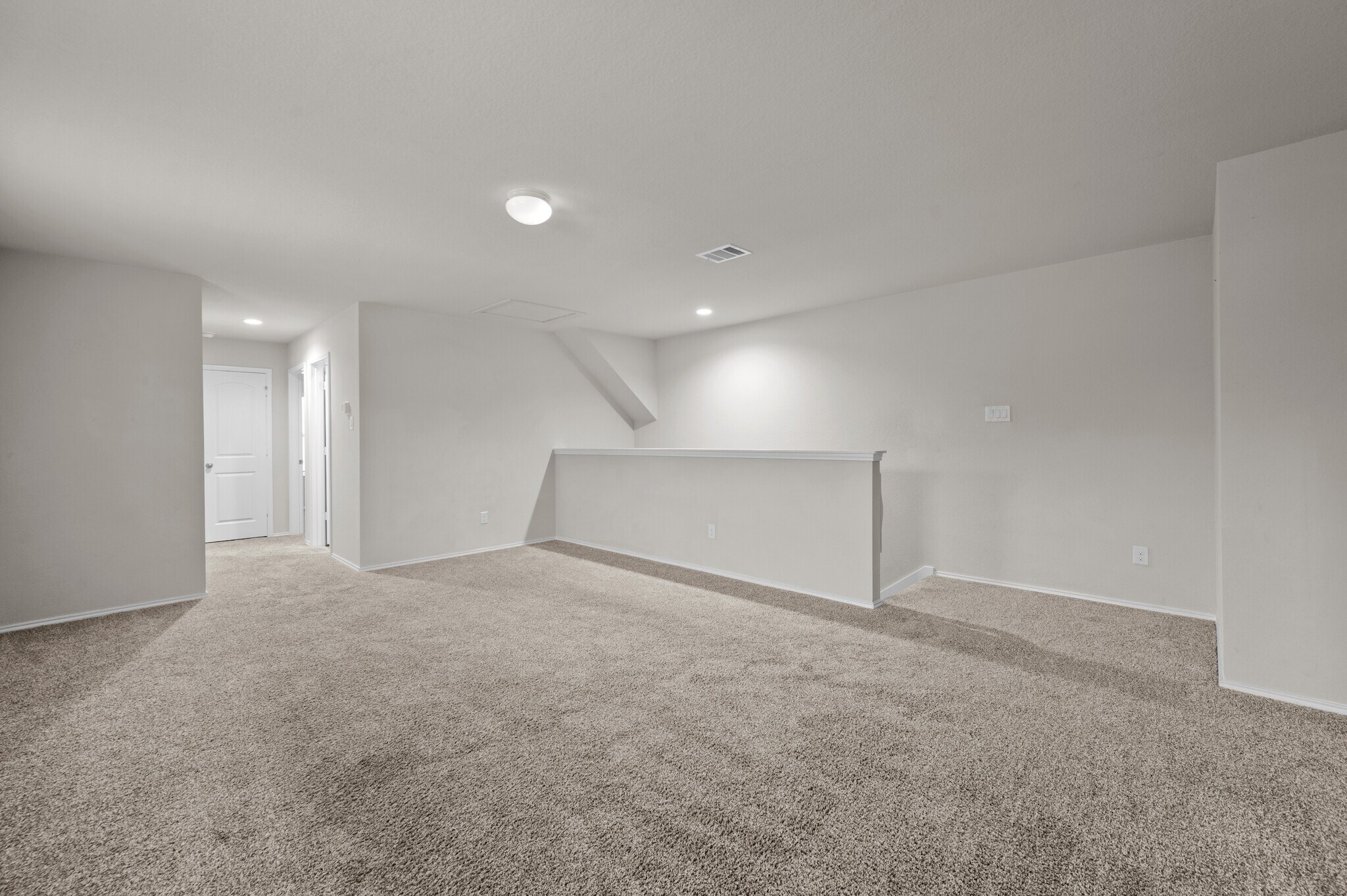 Building Photo - 20811 Olive Leaf St