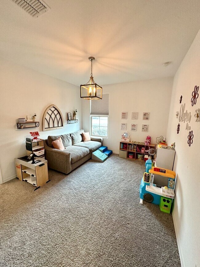 Building Photo - 18852 W Marshall Ave