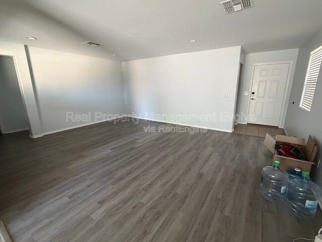 Building Photo - 25067 W Dove Trail