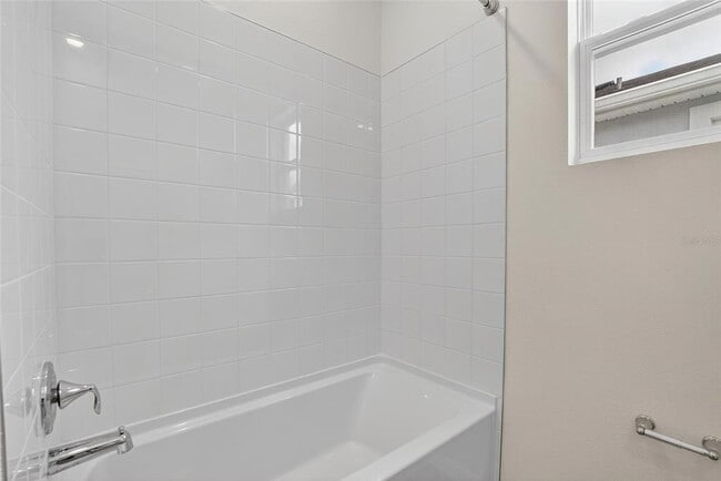 Building Photo - 4027 Westwood Flds Lp