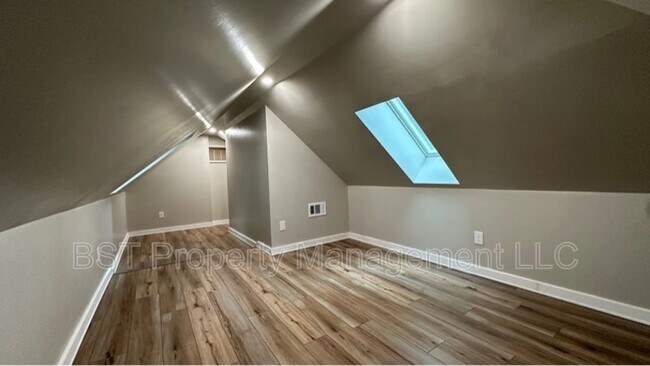 Building Photo - 25130 Rancho Lobo Ct