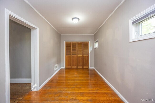 Building Photo - 567 Auburn Ave