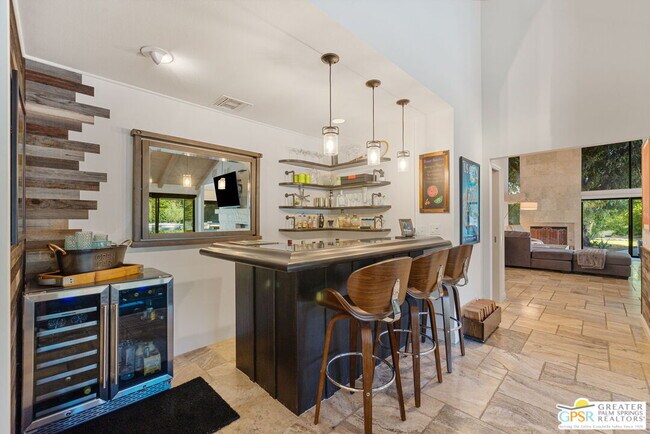 Building Photo - 40563 Desert Creek Ln