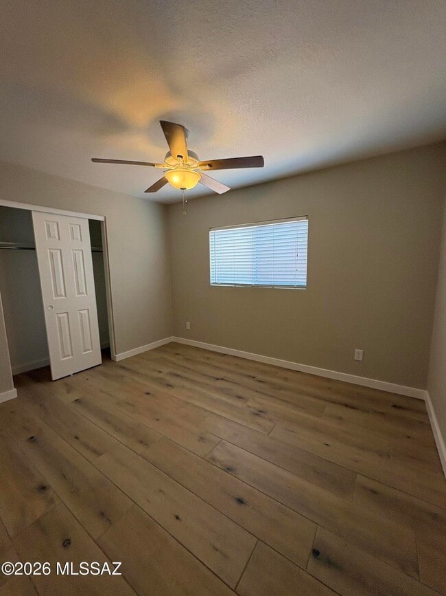 Building Photo - 10552 S Sunshower Way