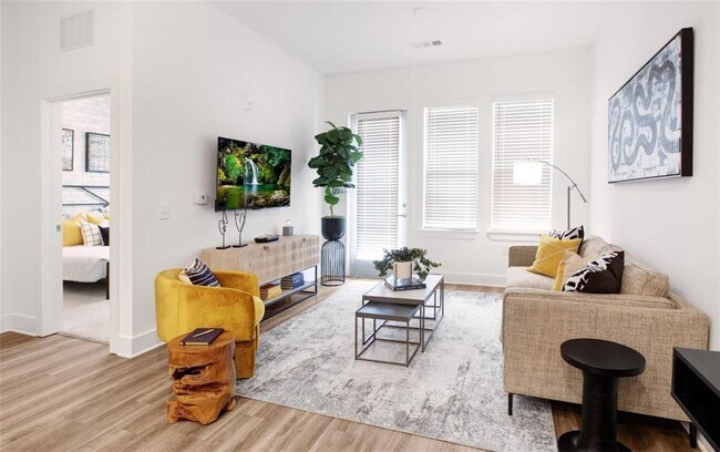 Building Photo - 4270 Phil Niekro Pkwy