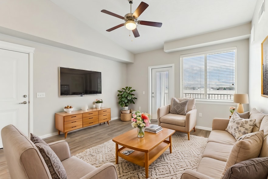 Building Photo - The Fields at Timpanogos